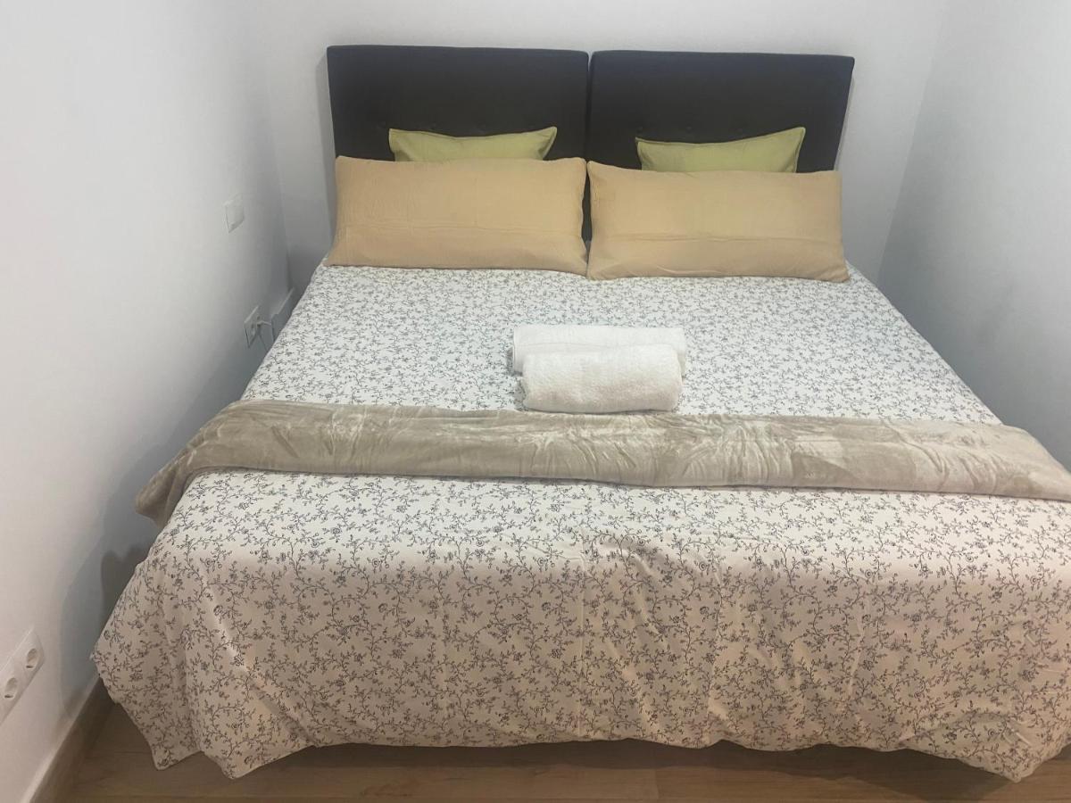 Апартаменти Apartamento Centro Рубі Екстер'єр фото